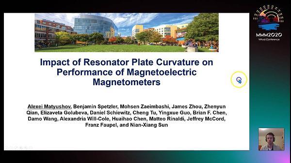 Curvature Effects on Magnetic Field Sensitivity of Magnetoelectric Nano-Plate Resonators