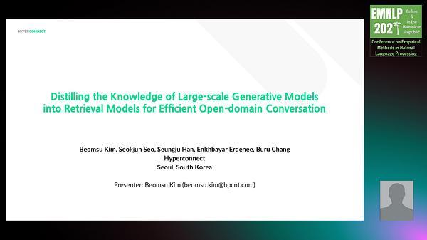 Distilling the Knowledge of Large-scale Generative Models into Retrieval Models for Efficient Open-domain Conversation