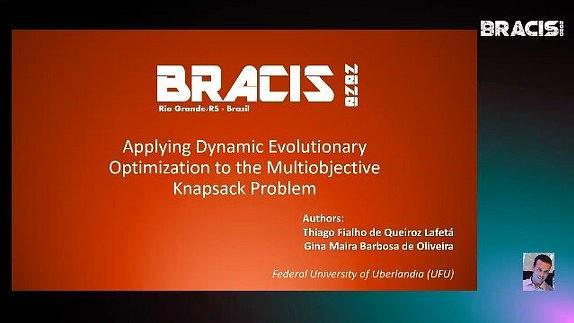 Applying Dynamic Evolutionary Optimization to the Multiobjective Knapsack Problem