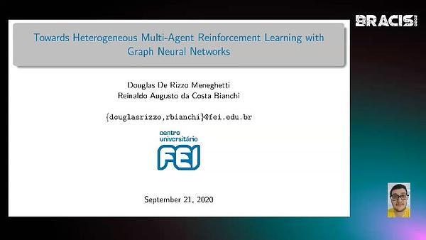 Towards Heterogeneous Multi-Agent Reinforcement Learning with Graph Neural Networks